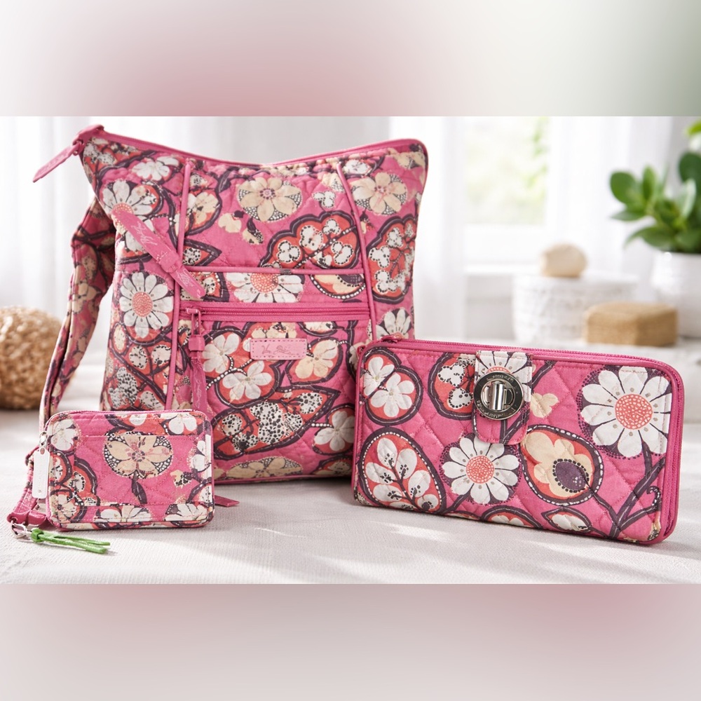 Vera Bradley 3pc Set in BLUSH PINK - Picture 2 of 10
